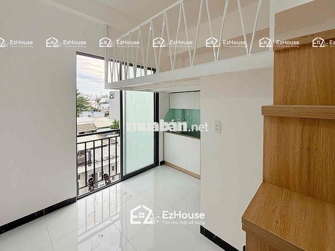 Phòng Duplex ban công 30m2 ngay Nguyễn Oanh