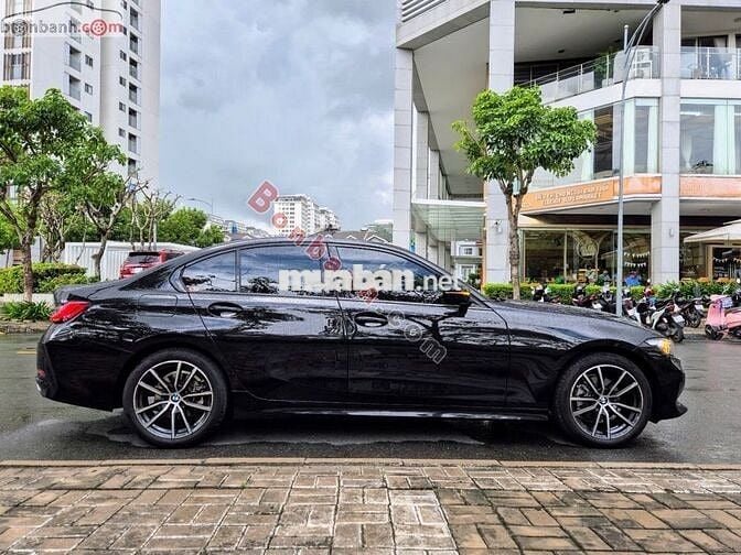 BMW 3 Series 320i Sport Line 2025 - 1 Tỷ 399 Triệu