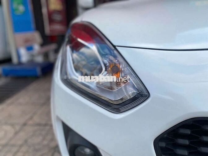 Suzuki Swift đẹp quá ạ