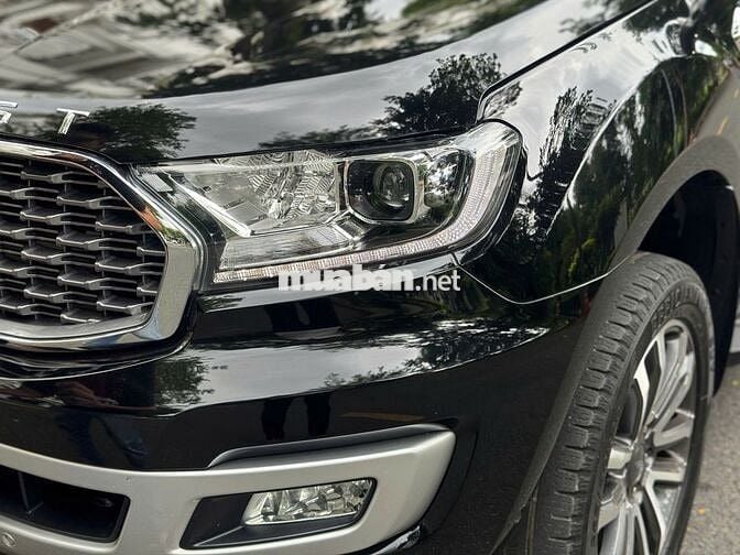 SIÊU CỌP FORD EVEREST 2022 4x4AT NGUYÊN ZIN