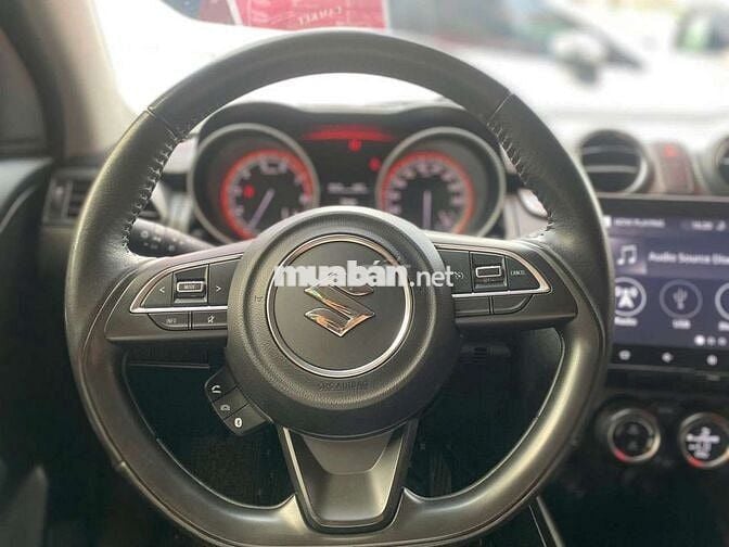 Suzuki Swift đẹp quá ạ