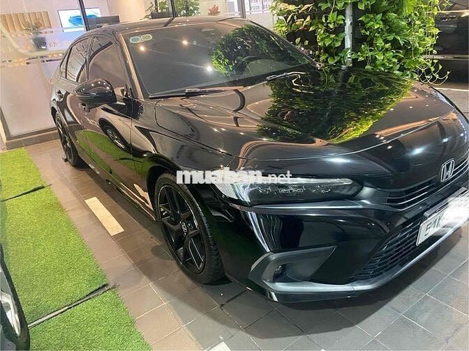 HONDA CIVIC RS ĐEN 2024 - SIÊU LƯỚT - Giá tốt