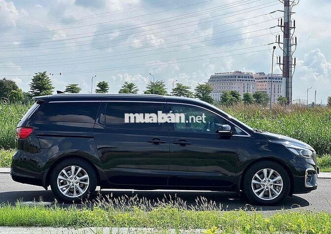 Kia Sedona 2020 DAT Luxury - 80000 km