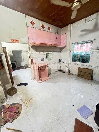 Nhà 1 Lầu Cách Mặt Tiền Bông Sao 1 Căn – KDC Sầm Uất – 2,85 Tỷ TL