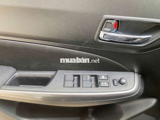 Suzuki Swift đẹp quá ạ
