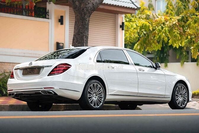 Mercedes - Maybach S450 model 2018 - Trắng Kem