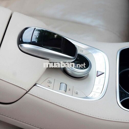 Mercedes S400L Model 2018 - Trắng Kem
