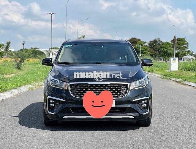 Kia Sedona 2020 DAT Luxury - 80000 km