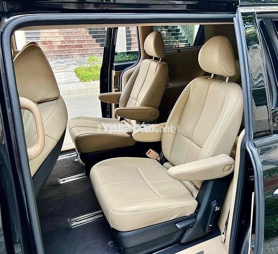 Kia Sedona 2020 DAT Luxury - 80000 km