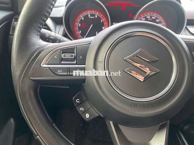 Suzuki Swift đẹp quá ạ