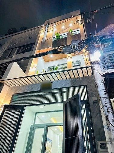 Bán nhà 36,5m2 giá 1 tỷ 950 triệu đường Chu Văn An, P12, Bình Thạnh.