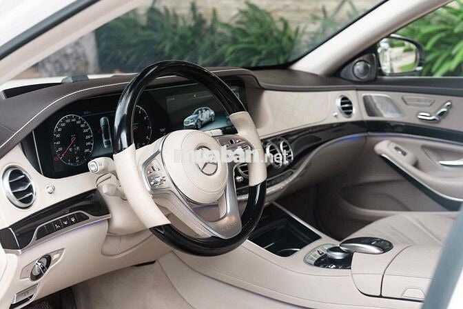 Mercedes - Maybach S450 model 2018 - Trắng Kem