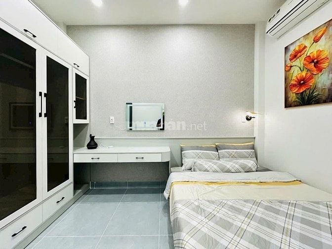 Bán nhà 36,5m2 giá 1 tỷ 950 triệu đường Chu Văn An, P12, Bình Thạnh.