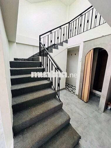 ✅CHO THUÊ NHÀ NGUYÊN CĂN GÓC MẶT TIỀN ĐƯỜNG NGUYỄN TRÃI, P. 2, QUẬN 5