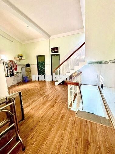 BÁN GẤP NHÀ HẺM TRẦN HƯNG ĐẠO,  53MV .GIÁ 2 TỶ 450TR TL