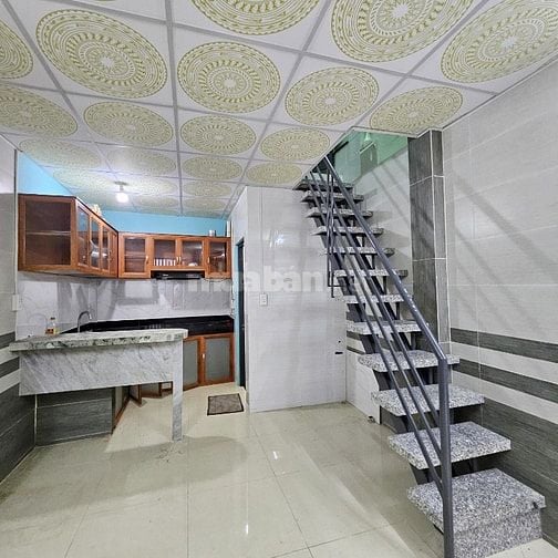 Nhà Tân Quy Quận 7 – Hẻm Xe Hơi 4m – 2PN – Gần Đại Học RMIT – 4,3 Tỷ