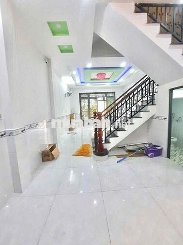 Nhà cho thuê, đường Chiến Lược, Tân Tạo, Bình Tân - thông lê đình cẩn