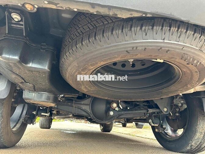 Ford Everest 2023 Titanium 2.0L 4x2 AT - 33000 km