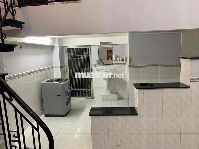 Nhà 25m, 3 mặt tiền hẻm 184/10 Lý Chính Thắng