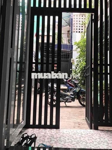 Nhà 25m, 3 mặt tiền hẻm 184/10 Lý Chính Thắng