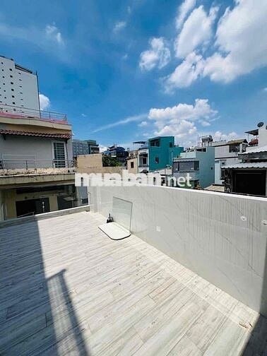 BÁN NHANH NHÀ HẺM OTO FULL NT NGAY TRUNG TÂM QUẬN 3- NGUYỄN ĐÌNH CHIỂU
