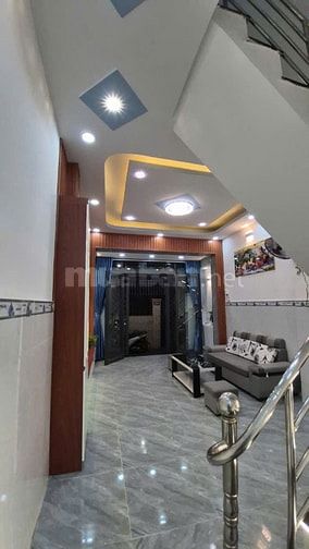Bán nhà 1trệt, 2 lầu, Hẻm 1225 Phạm Thế Hiển P5, Q8. Ngang 3,8mx 10m