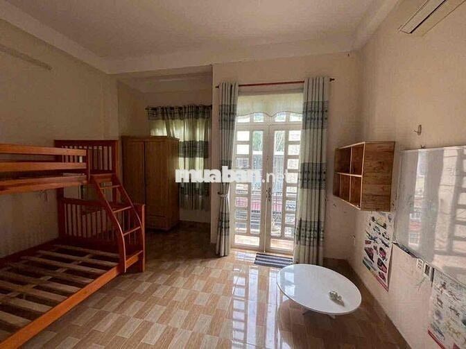 ĐƯỜNG 11 NHÀ 2PN 2WC 1 LẦU GẦN CHỢ LINH XUÂN Ở KD ONLINE +LÀM VPCTY