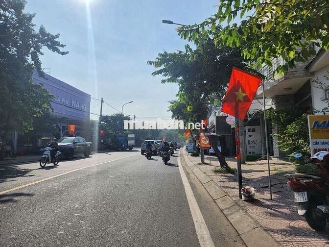 Cho thuê nhà MT ngang 10m đường số 2 phường Trường Thọ
