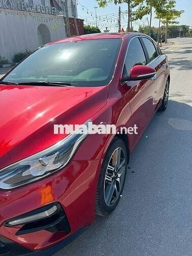 bán xe Kia Cerato 2.0AT 2022 màu đỏ