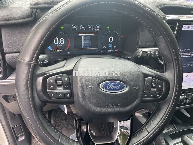 Ford Everest 2023 Titanium+ 2.0 AT 4x4 - 35000 km