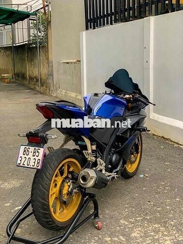 e cần bán r15v3 để chật nhà