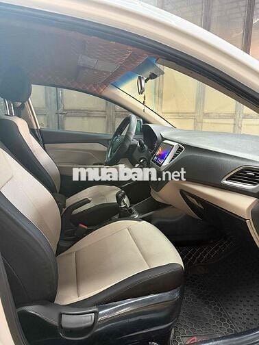 Hyundai Accent 2019 1.4 MT Base - 83000 km