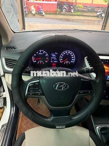 Hyundai Accent 2019 1.4 MT Base - 83000 km