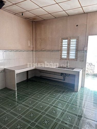 Cho thuê nhà cấp 4, 264/31A Lê Văn Quới, P.Bình Trị Đông. Giá 11tr/ th