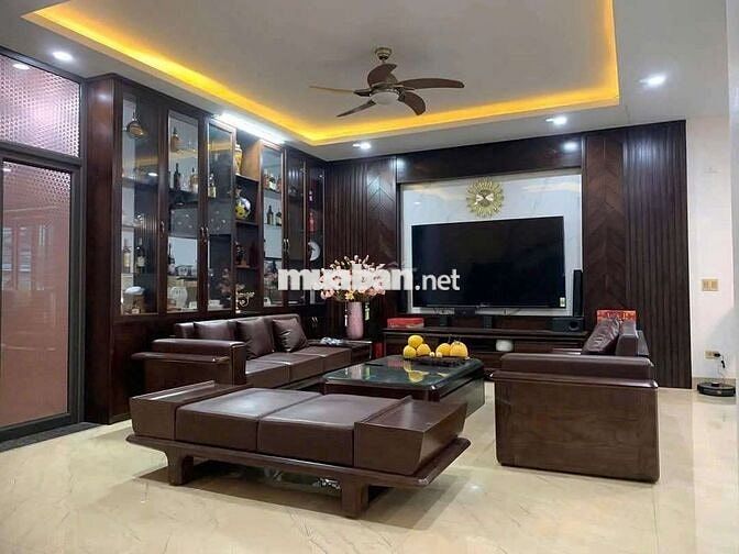 BÁN 304M2 ĐẤT TẶNG NHÀ 3TẦNG MỚI XÂY 2NĂM TRỤC CHÍNH ĐƯỜNG QUANG TRUNG