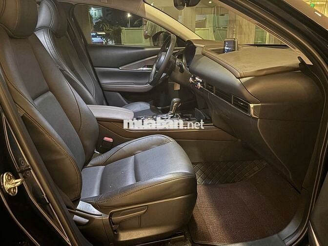 Mazda CX-30 2023 Luxury 2.0 AT - 36000Km Sơn Zin