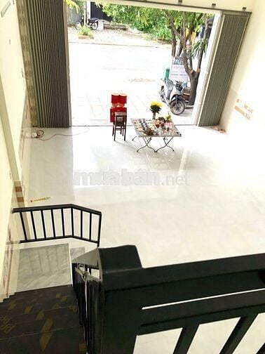 Cho thuê nhà mặt tiền đường Nguyễn Thái Bình, Đà Nẵng