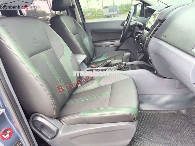 Xe Ford Ranger XLS 2.2L 4x2 AT 2017 - 448 Triệu