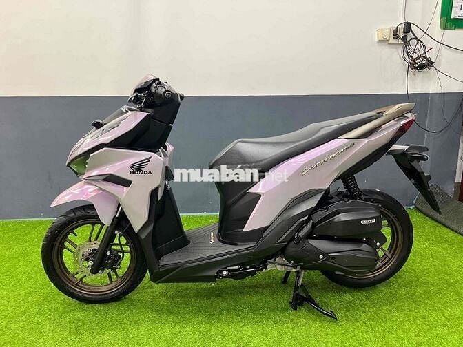 Vario 2024 lướt 2000km khoá Smartkey