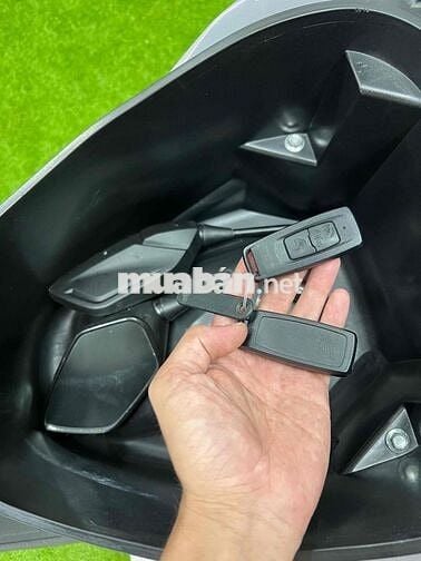 Vario 2024 lướt 2000km khoá Smartkey