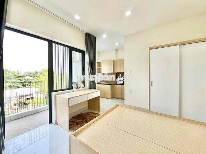 Căn hộ dịch vụ mini có ban công + máy giặt riêng-Ngay sau ĐH Văn Lang