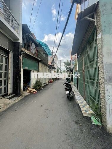 NGUYỄN THÁI SƠN XE HƠI THÔNG TỨ TUNG