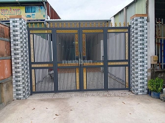 CCG bán tài sản mặt tiền đường kinh doanh, Xã Tân Phú Trung giá 900TR