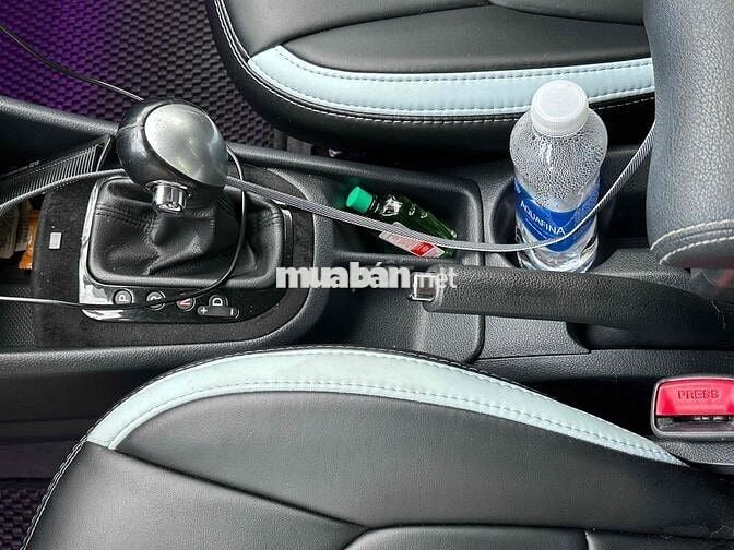 Kia Rio 2016 1.4 AT Sedan - 120000 km