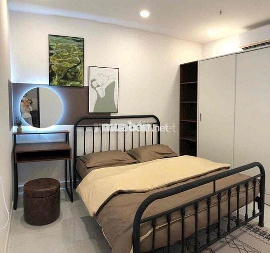 Bán CHCC Resgreen Tower 2pn Giá 3ty599triệu