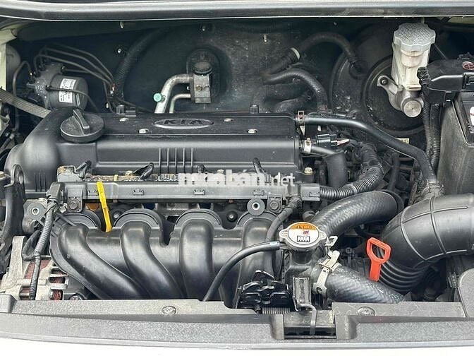 Kia Rio 2016 1.4 AT Sedan - 120000 km