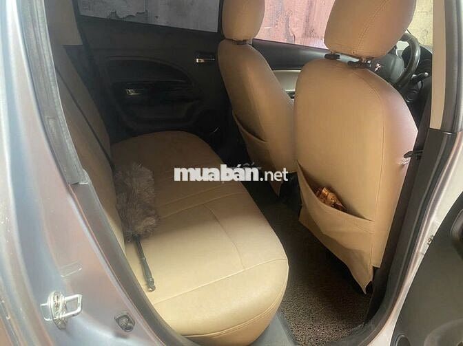 Xe Mitsubishi Attrage 2017 AT nhập Thái Lan