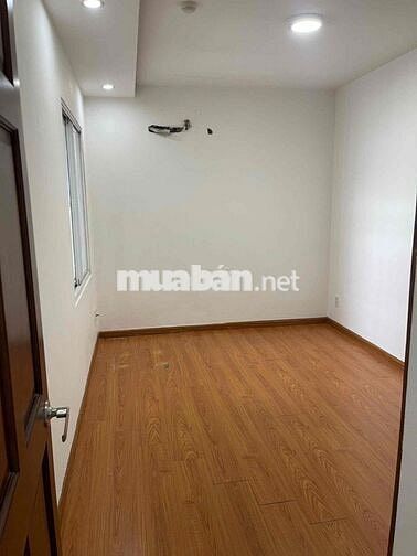 Bán căn hộ CC Kim Tâm Hải, 70m2, 2pn, 2wc, mt Trường Chinh, Q12