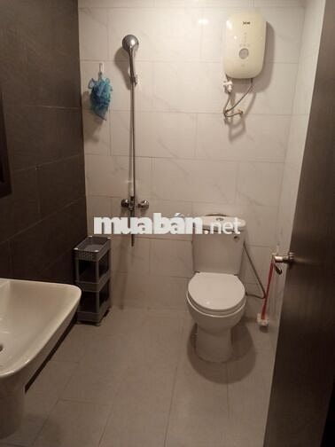 Cần cho thuê căn hộ 2PN,2WC full nội thất