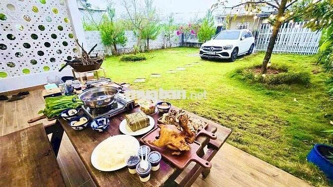 Bán nhà Bảo Lộc - DT 322 m2 full nội thất, sân vườn, ngay chợ Tân Bùi